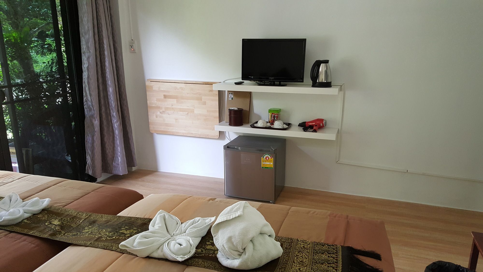 Montania Lifestyle Hotel Phanom Екстериор снимка
